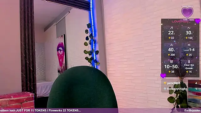 Snapshot of sweetieandjuicyy chatting on January 2025 07:23:01 PM sweetieandjuicyy online show from January 2025 07:23:01 PM