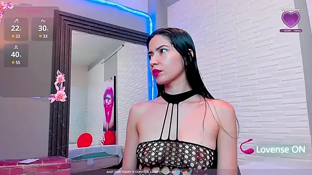 Snapshot of sweetieandjuicyy chatting on February 2025 04:42:02 PM sweetieandjuicyy online show from February 2025 04:42:02 PM