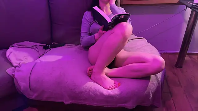 Snapshot of MiliExteraaa chatting on March 2025 12:07:01 AM MiliExteraaa online show from March 2025 12:07:01 AM