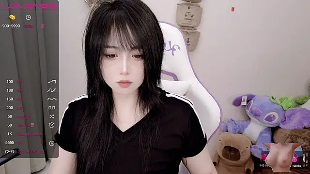 Snapshot of Vaness-a chatting on January 2025 03:55:02 PM Vaness-a online show from January 2025 03:55:02 PM