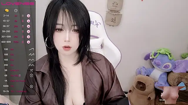 Snapshot of Vaness-a chatting on March 2025 07:15:02 PM Vaness-a online show from March 2025 07:15:02 PM