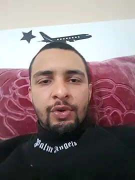 Hazembahloul online show from February 2026 11:09:01 PM