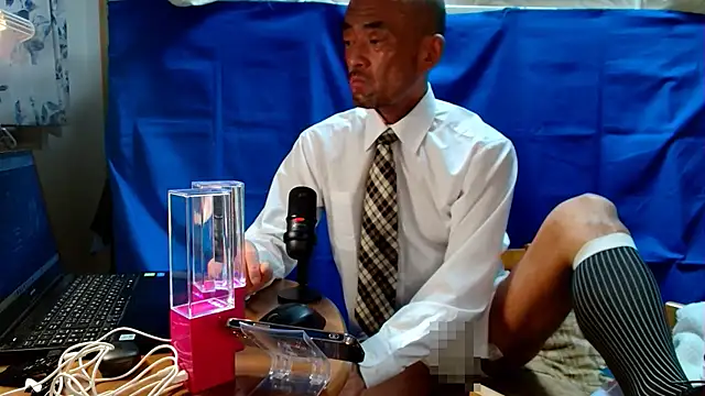 Snapshot of heita_omori chatting on November 2025 01:21:02 PM heita omori online show from November 2025 01:21:02 PM