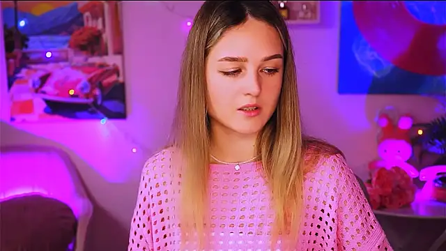 DeboraLarson online show from January 2025 04:30:02 AM