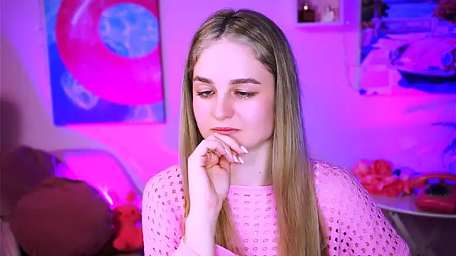 DeboraLarson online show from March 2025 07:38:01 PM