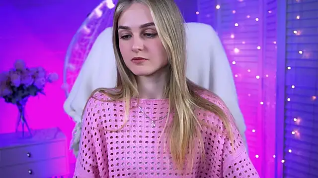 DeboraLarson online show from March 2025 07:18:01 AM