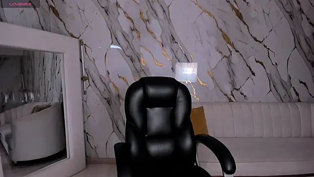 GabriellaLee online show from June 2026 02:56:02 AM