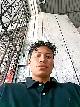 Snapshot of kgmc2 chatting on December 2024 05:15:01 PM kgmc2 online show from December 2024 05:15:01 PM