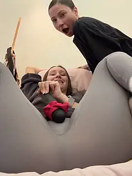 HotCaramellsTV online show from October 2025 10:41:01 AM