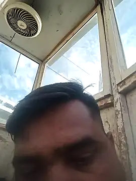 pintuS40 online show from January 2025 10:53:02 AM