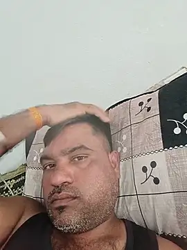 Snapshot of pintuS40 chatting on June 2026 07:44:01 AM pintuS40 online show from June 2026 07:44:01 AM