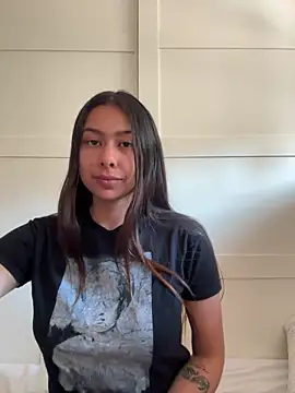 Snapshot of Im_sophia1 chatting on March 2026 01:16:02 PM Im sophia1 online show from March 2026 01:16:02 PM