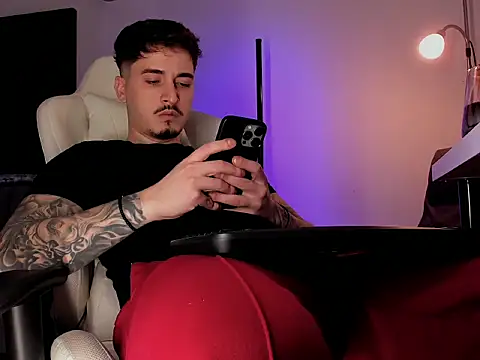 uptomatty online show from January 2026 03:49:02 PM