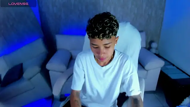 nova sex01 online show from October 2025 03:50:01 AM