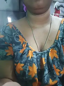 Snapshot of Pari-new chatting on June 2026 09:26:02 AM Pari-new online show from June 2026 09:26:02 AM