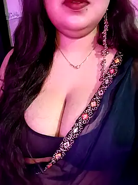 Snapshot of Suhanakhan00 chatting on April 2026 09:36:02 AM Suhanakhan00 online show from April 2026 09:36:02 AM