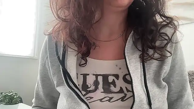 Snapshot of Serena_4you chatting on October 2025 02:39:01 PM Serena 4you online show from October 2025 02:39:01 PM