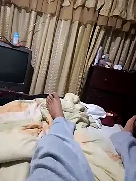 ESTACAMAYOR online show from February 2025 07:19:02 PM