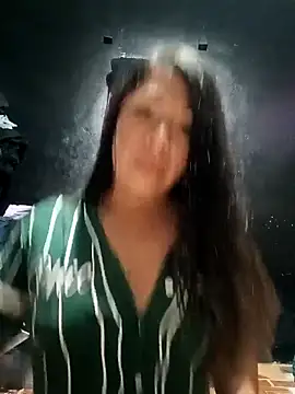 Karenn12 online show from February 2026 04:06:01 AM