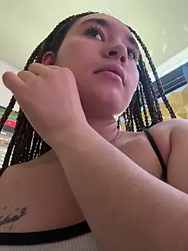 Sophie LS online show from February 2026 08:12:02 PM