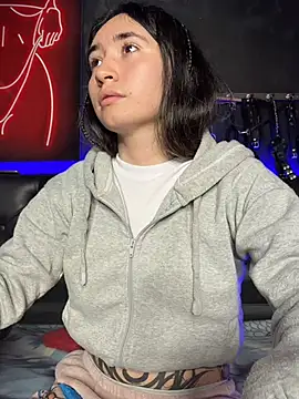 Sophie LS online show from April 2026 12:02:01 AM