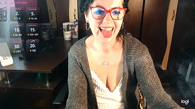 Snapshot of exymilf_ chatting on March 2025 01:51:01 PM exymilf online show from March 2025 01:51:01 PM