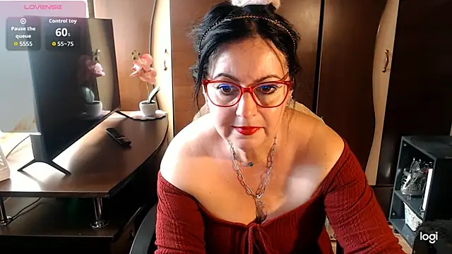 Snapshot of exymilf_ chatting on October 2025 12:08:02 PM exymilf online show from October 2025 12:08:02 PM