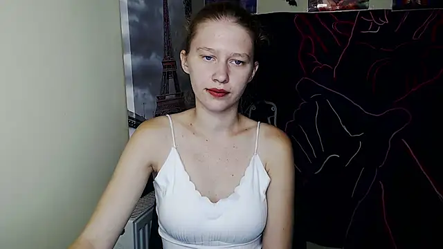 Snapshot of StellaCRL chatting on September 2025 06:37:02 AM StellaCRL online show from September 2025 06:37:02 AM