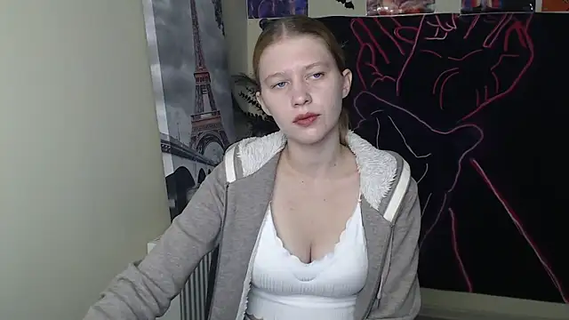 Snapshot of StellaCRL chatting on October 2025 06:17:02 PM StellaCRL online show from October 2025 06:17:02 PM