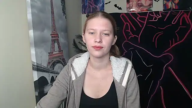 Snapshot of StellaCRL chatting on October 2025 06:25:02 AM StellaCRL online show from October 2025 06:25:02 AM