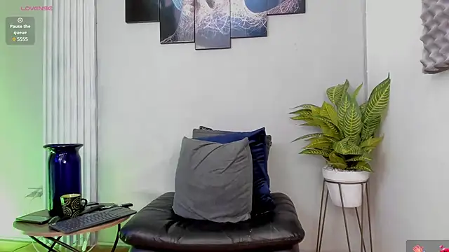 thomas eliotts online show from March 2025 08:16:01 PM