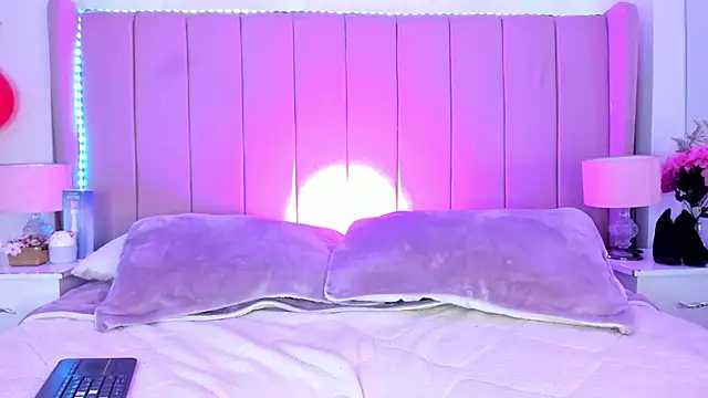 MollyBigBoobs12 online show from March 2025 12:21:01 AM