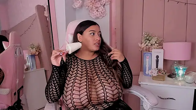 MollyBigBoobs12 online show from October 2025 08:39:01 PM