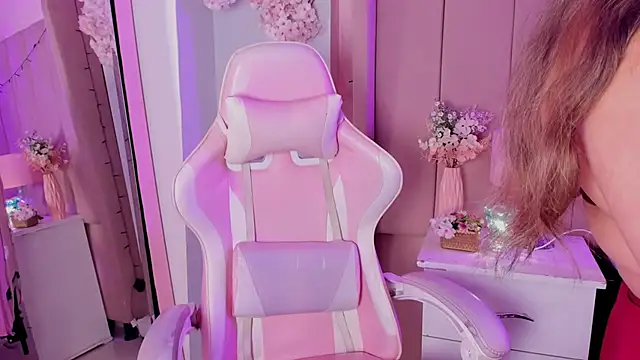 MollyBigBoobs12 online show from October 2025 10:29:01 PM