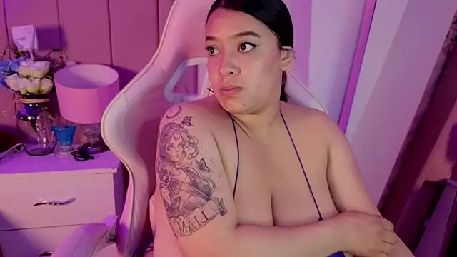 MollyBigBoobs12 online show from June 2026 09:15:02 PM
