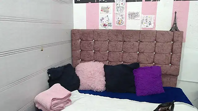 sara caplerx online show from October 2025 02:03:01 PM