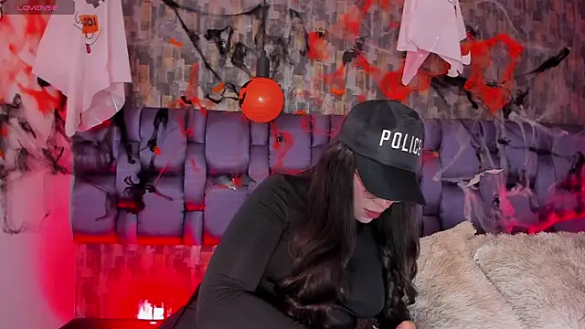 IsabellaAnngel online show from October 2025 01:51:02 AM