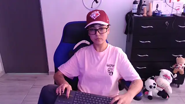 thomascooper7 online show from November 2025 06:26:01 PM