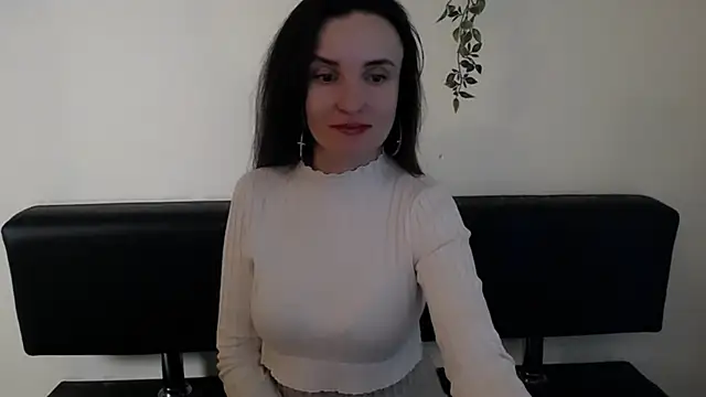 LaimaV  online show from March 2026 10:35:01 PM