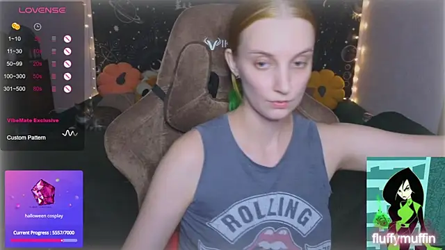 Snapshot of Fluffy_muffin_ chatting on September 2025 03:01:01 PM Fluffy muffin online show from September 2025 03:01:01 PM