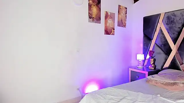 Milan ebony online show from February 2026 01:01:02 PM