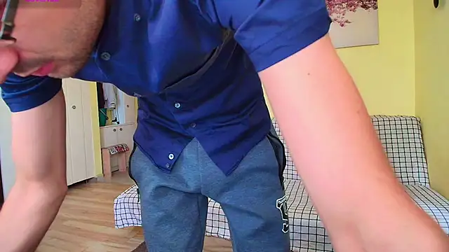 HungEddy online show from December 2025 09:24:01 AM