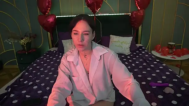 NikkiGoldSide online show from February 2025 02:18:01 AM