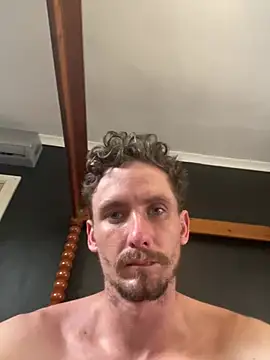 bradleyjamesmc online show from February 2025 11:04:01 AM