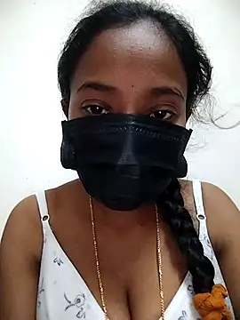 Snapshot of Jyotilakshmi chatting on May 2026 05:43:01 PM Jyotilakshmi online show from May 2026 05:43:01 PM