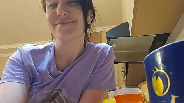 AlejandraDelaney online show from April 2026 04:00:02 PM