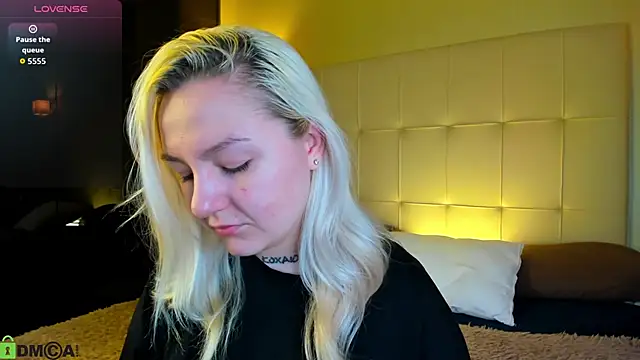 Debbie Taylor online show from April 2026 05:17:01 PM