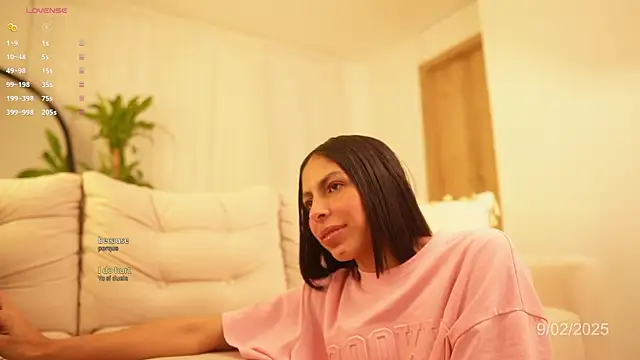 Snapshot of veronica_mendez1 chatting on February 2025 11:14:02 AM veronica mendez1 online show from February 2025 11:14:02 AM