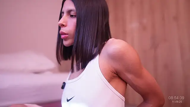 Snapshot of veronica_mendez1 chatting on September 2025 01:55:02 PM veronica mendez1 online show from September 2025 01:55:02 PM