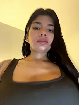 Snapshot of adop_me__ chatting on July 2026 11:18:01 PM adop me online show from July 2026 11:18:01 PM